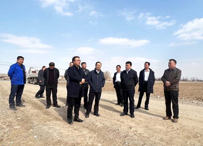 振興種業(yè)在行動(dòng),敦煌種業(yè)牽手奧凱種機(jī)、大禹節(jié)水現(xiàn)場(chǎng)對(duì)接推進(jìn)千畝智慧種業(yè)示范園區(qū)建設(shè)項(xiàng)目